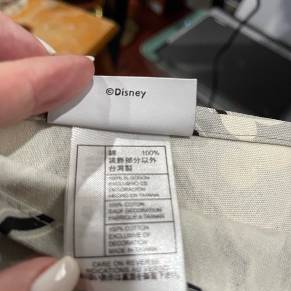 Disney’s home, kitchen towels - Picture 2 of 4